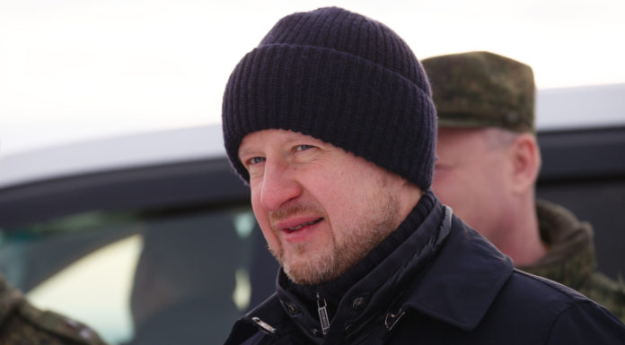 Губернатор Алтайского края Виктор Томенко побывал на полигоне в Тоцком Оренбургской области