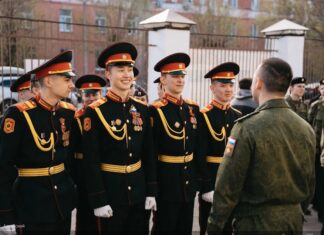 В столице Алтайского края проходит муниципальный этап Всероссийской военно-патриотической игры «Зарница 2.0»